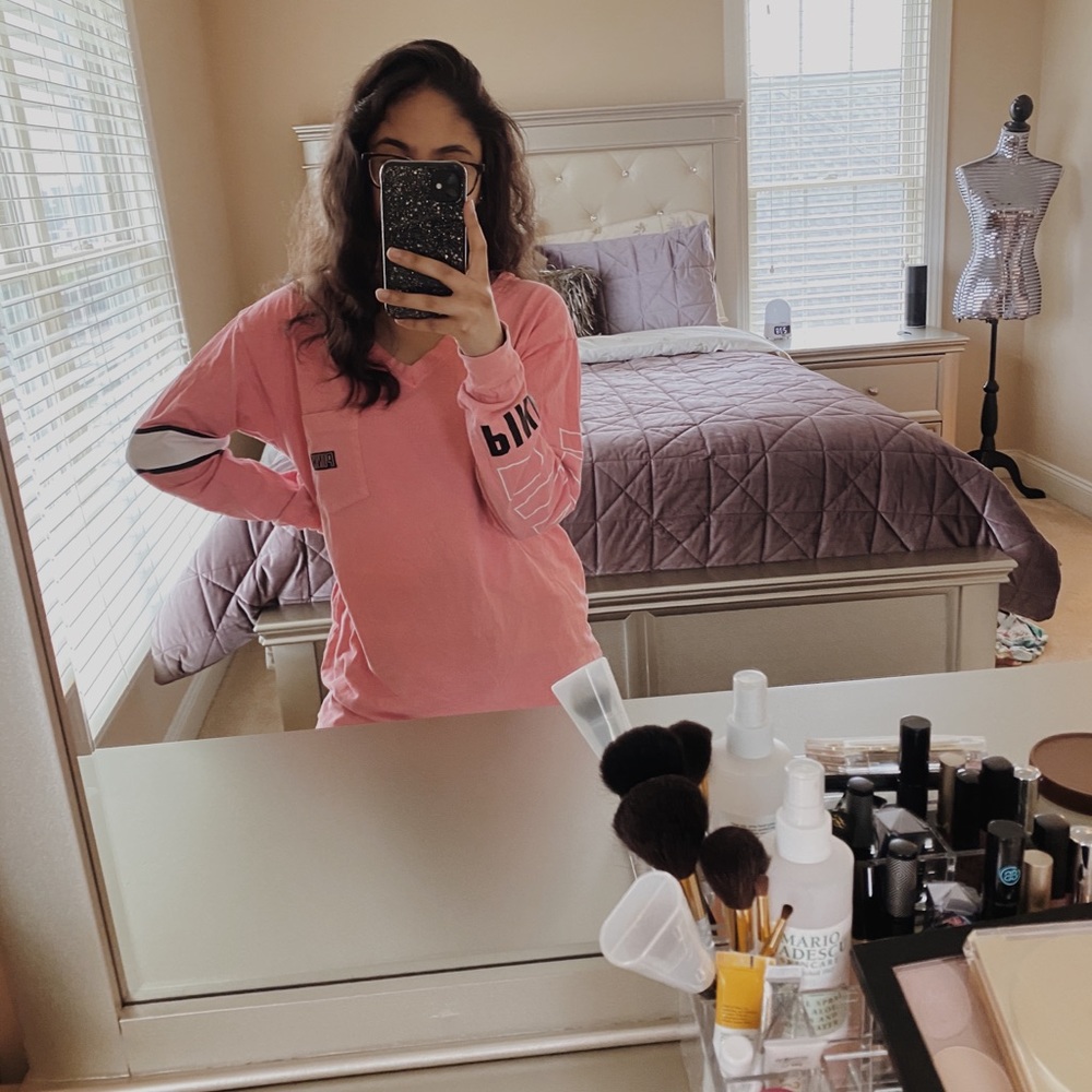 Victoria Secret Pink Pink long-sleeve (v neck)